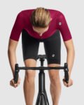 assos-uma-gt-forma-s11-25967.jpg